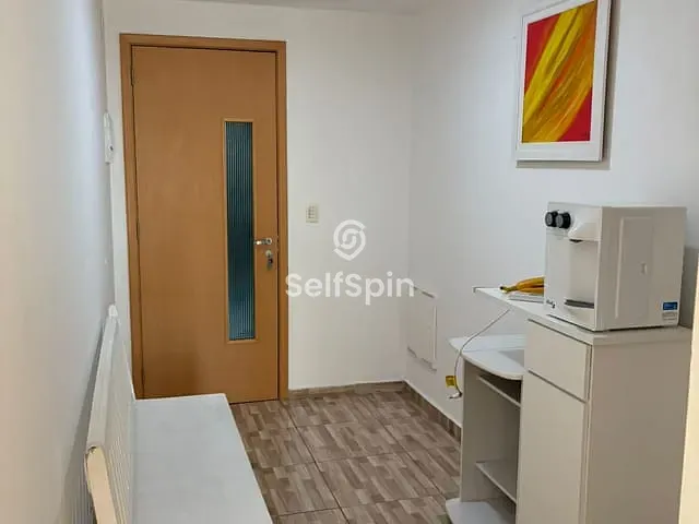 Sala para alugar, no bairro Santa Rosa em Niterói