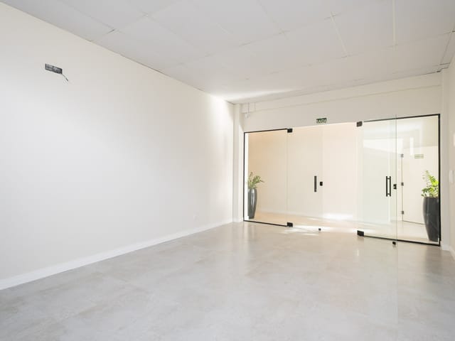 Sala para alugar, no bairro São Gonçalo em Pelotas