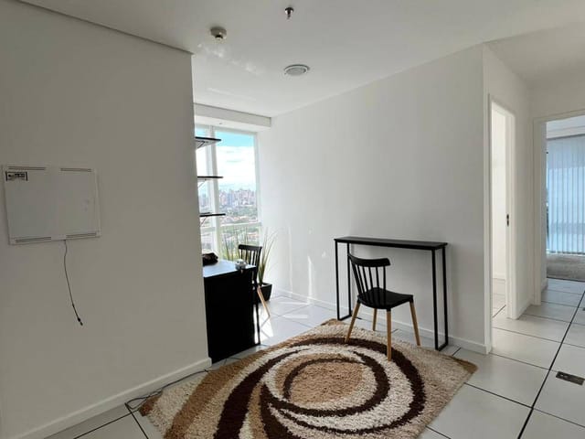 Sala com 88m², para alugar, no bairro Gleba Palhano em Londrina