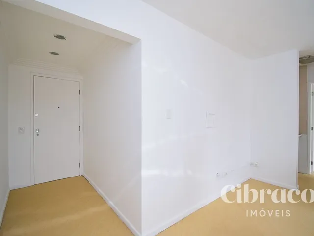 Sala à venda, no bairro Centro em Curitiba