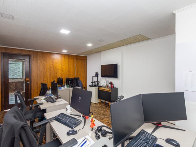 Sala à venda, no bairro Centro em Curitiba
