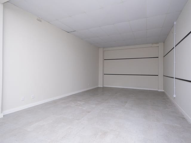 Sala para alugar, no bairro São Gonçalo em Pelotas