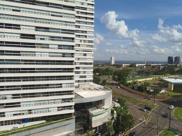 Sala para alugar, no bairro Gleba Palhano em Londrina