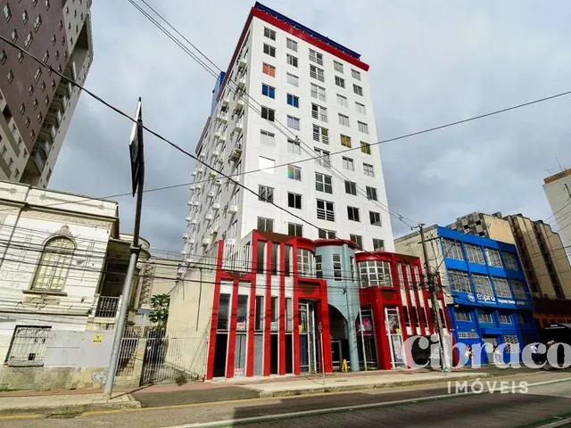 Sala à venda, no bairro Centro em Curitiba