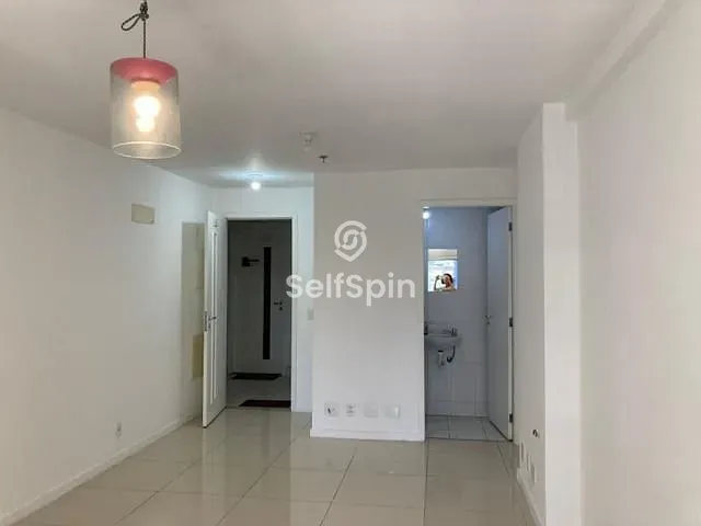 Sala para alugar, no bairro Icaraí em Niterói