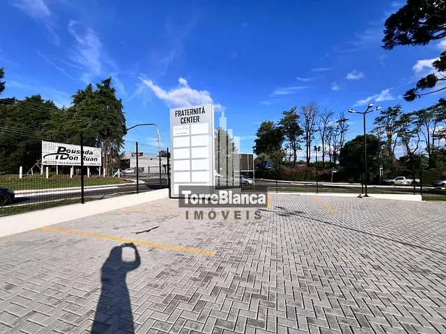 Sala com 76m², para alugar, no bairro Uvaranas em Ponta Grossa