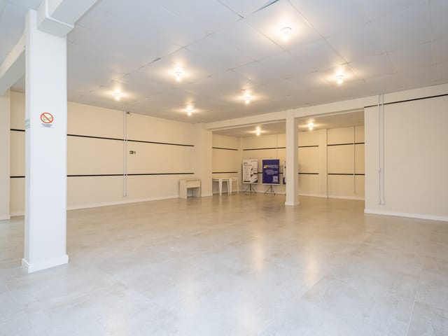 Sala para alugar, no bairro São Gonçalo em Pelotas