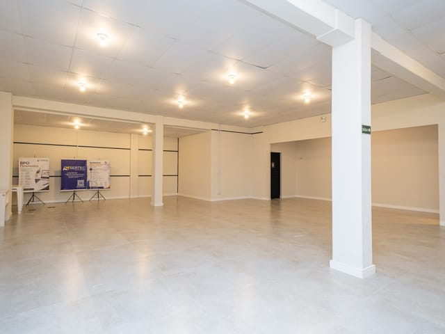 Sala para alugar, no bairro São Gonçalo em Pelotas