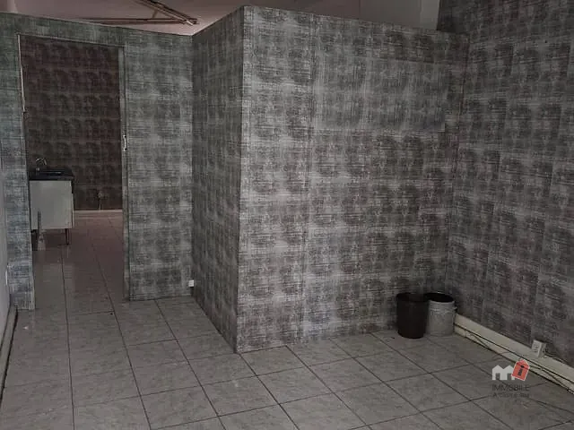 Sala para alugar, no bairro Centro em Petrópolis