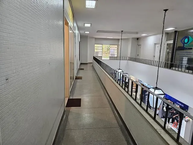Sala para alugar, no bairro Centro em Petrópolis