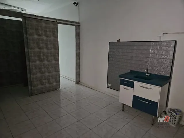 Sala para alugar, no bairro Centro em Petrópolis