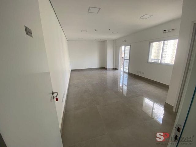 Sala com 40m², à venda, no bairro Vila Gomes Cardim em São Paulo