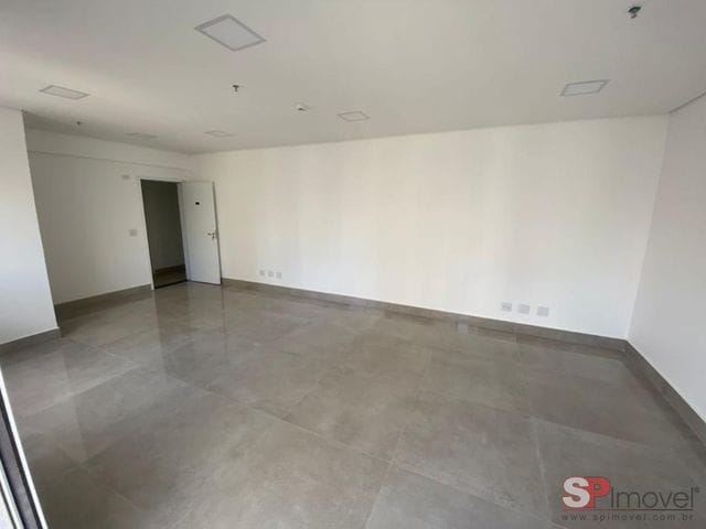 Sala com 40m², à venda, no bairro Vila Gomes Cardim em São Paulo