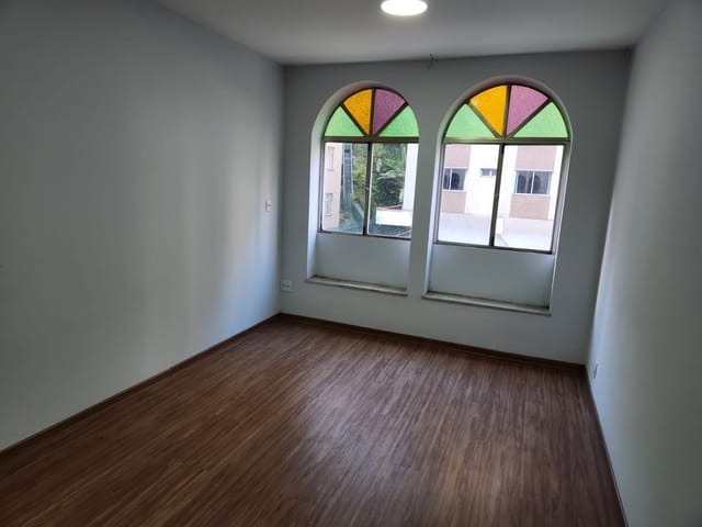 Sala para alugar, no bairro Centro em Petrópolis