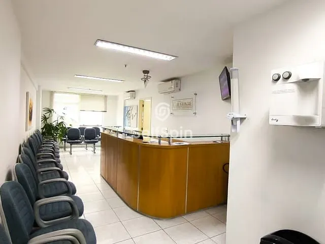 Sala para alugar, no bairro Centro em Niterói