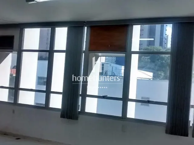 Sala com 48m², à venda ou para alugar, no bairro Cambuí em Campinas