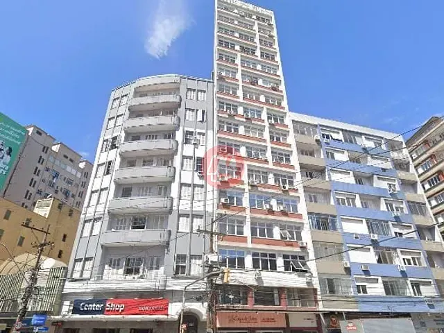 Sala com 74m², à venda, no bairro Bom Fim em Porto Alegre