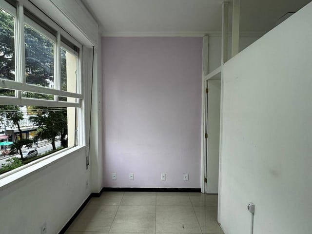 Sala para alugar, no bairro Centro em Petrópolis