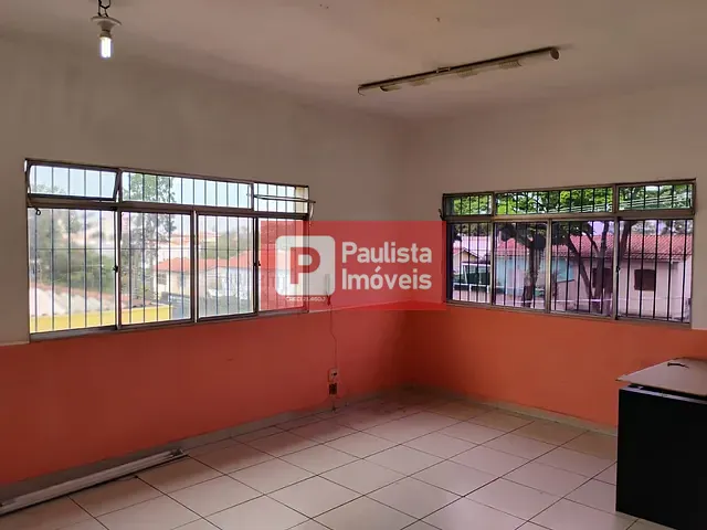 Sala com 45m², para alugar, no bairro Socorro em São Paulo