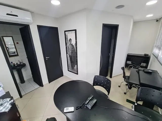 Sala com 42m², à venda, no bairro Santo Amaro em São Paulo