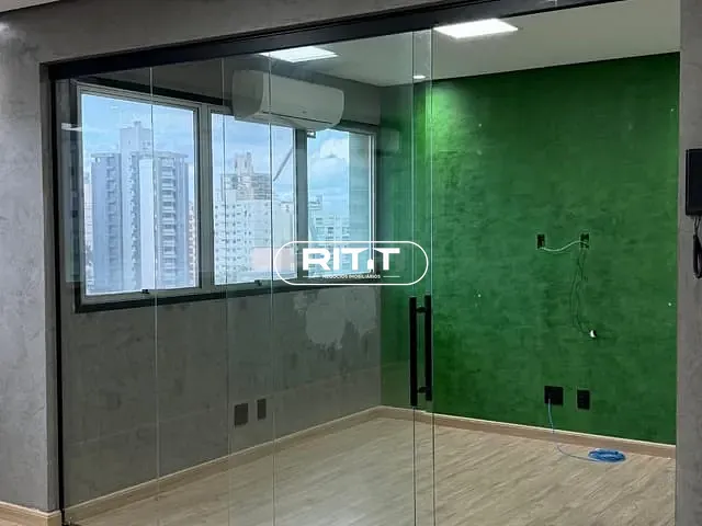 Sala com 78m², à venda, no bairro Centro em Campinas
