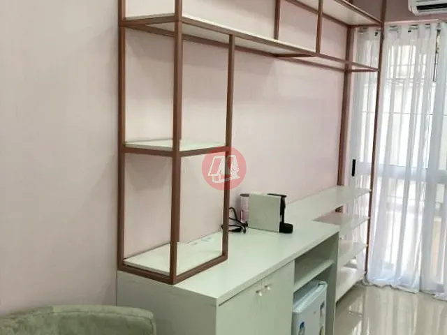 Sala com 34m², à venda, no bairro São João em Porto Alegre
