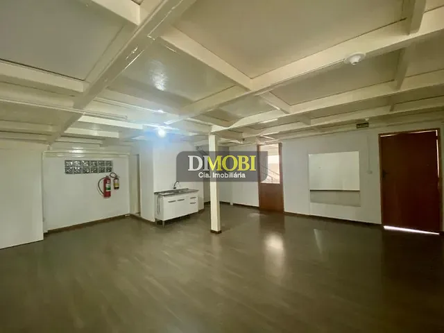 Sala com 132m², para alugar, no bairro Centro em Gravataí