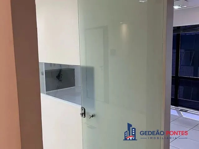 Sala à venda, no bairro Boa Viagem em Recife