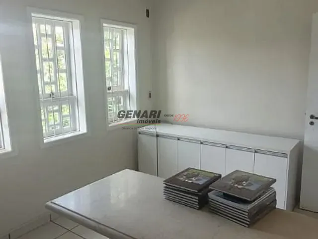 Sala com 350m², para alugar, no bairro Centro em Indaiatuba