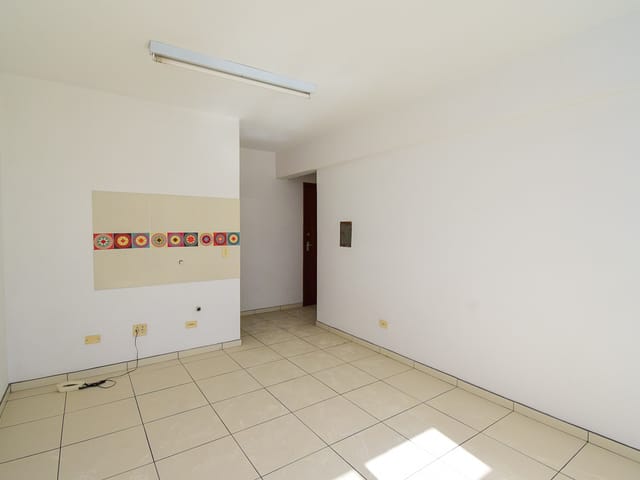 Sala para alugar, no bairro Centro em Curitiba