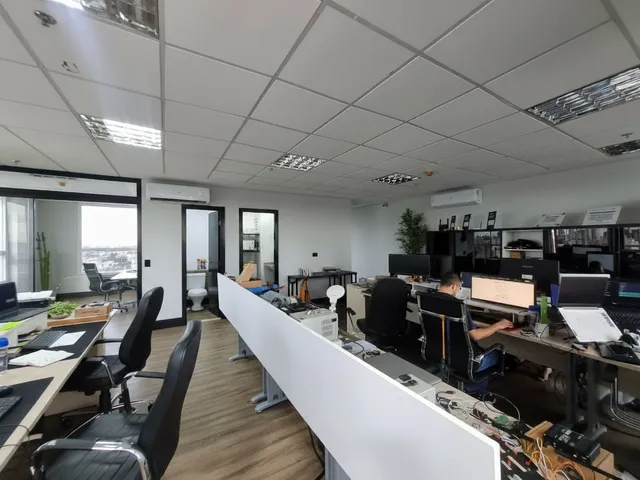 Sala com 210m², à venda, no bairro Jardim Higienópolis em Londrina