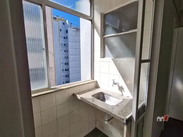 Sala para alugar, no bairro Centro em Petrópolis