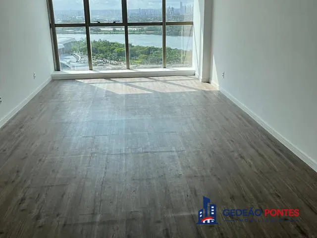 Sala com 38m², para alugar, no bairro Pina em Recife