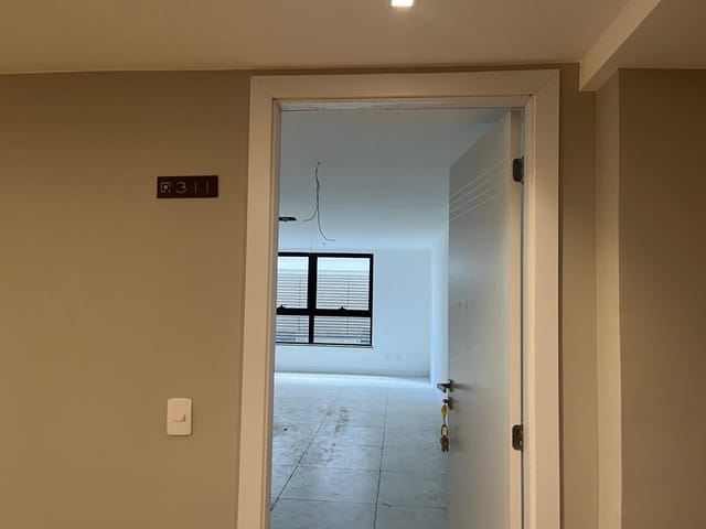 Sala à venda ou para alugar, no bairro Centro em Petrópolis