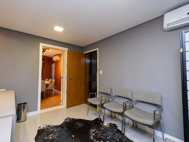 Sala à venda, no bairro Centro em Pelotas