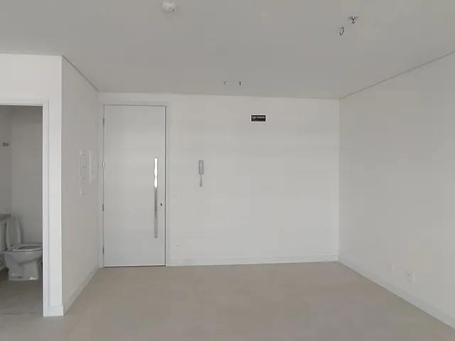Sala para alugar, no bairro Bela Suiça em Londrina