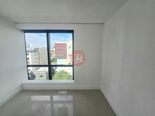 Sala para alugar, no bairro Moinhos de Vento em Porto Alegre