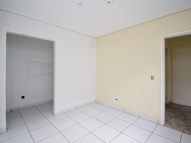Sala para alugar, no bairro Centro em Curitiba