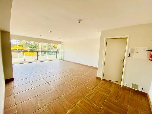 Sala com 43m², para alugar, no bairro Santo Amaro em São Paulo