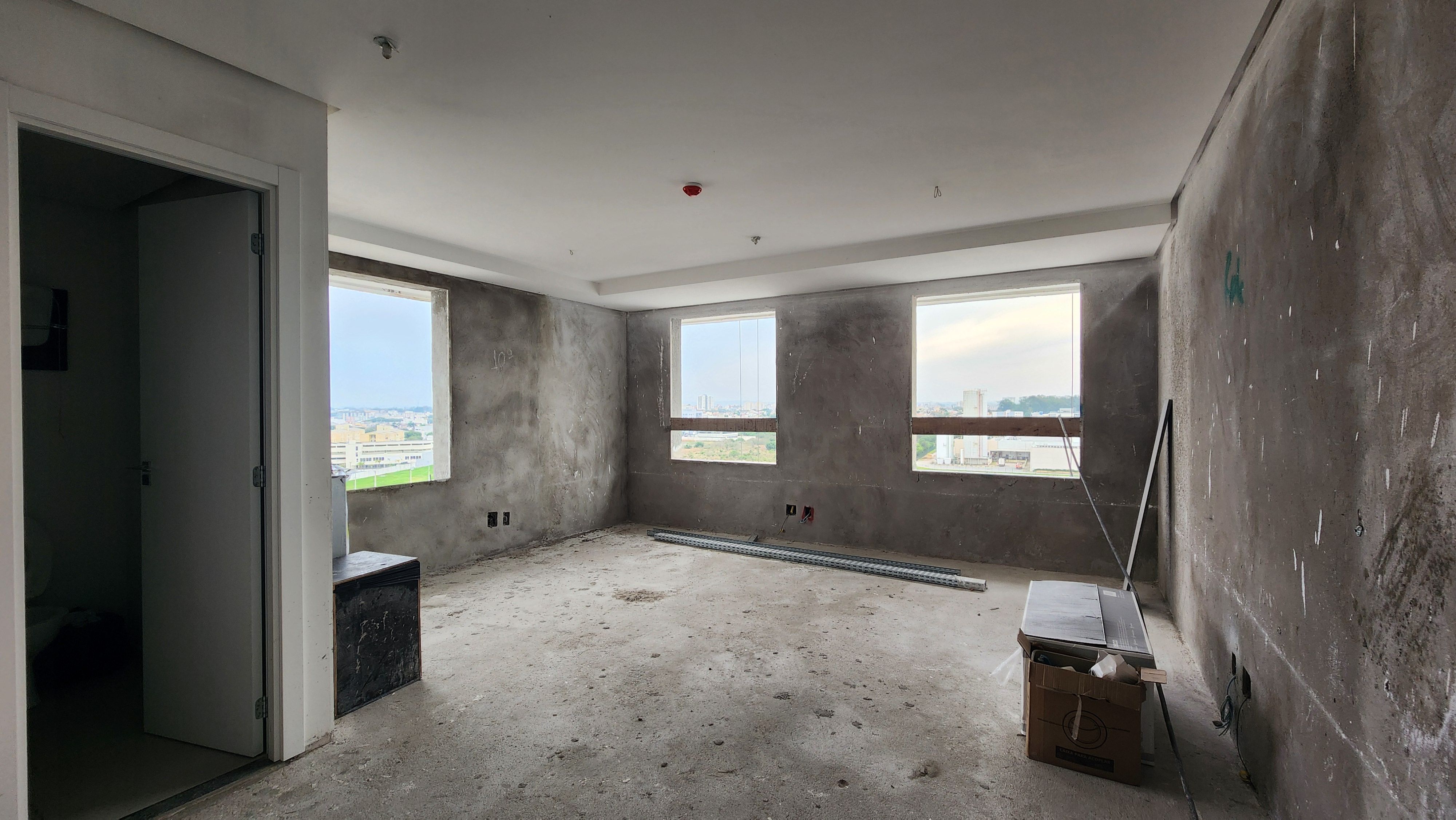 Sala comercial à venda no Orbe II, Parque Una - 29 m², andar alto e com excelente iluminação Norte.