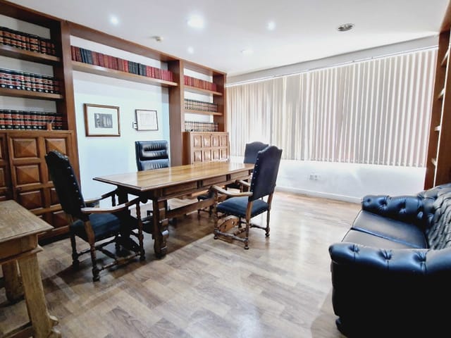 Sala com 540m², à venda, no bairro República em São Paulo