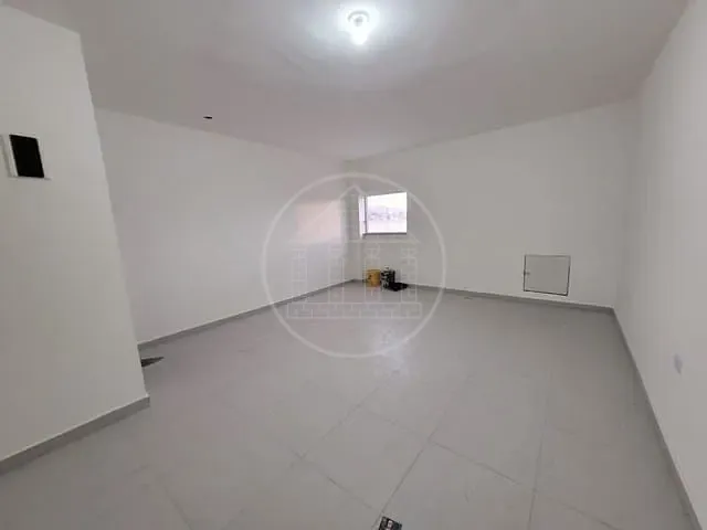 Sala com 55m², para alugar, no bairro Parque Brasil em São Paulo