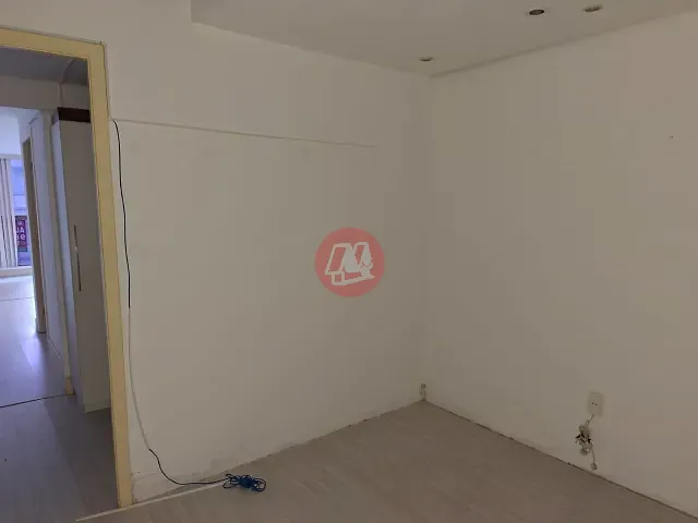 Sala para alugar, no bairro Bom Fim em Porto Alegre