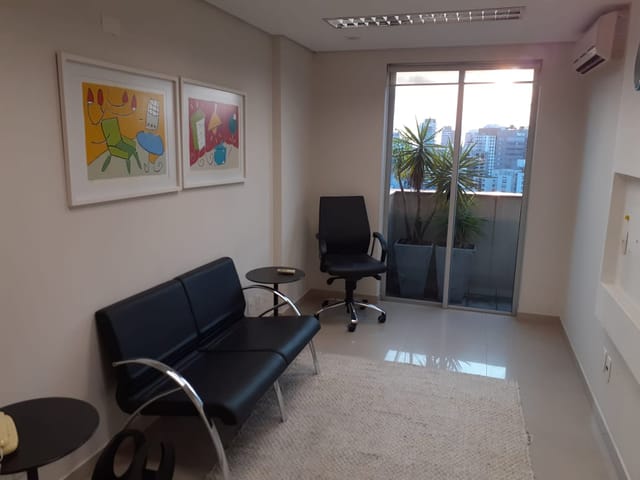 Sala com 42m², para alugar, no bairro Vila Mariana em São Paulo