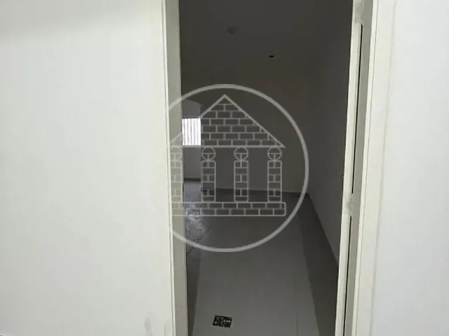 Sala com 40m², para alugar, no bairro Parque Brasil em São Paulo