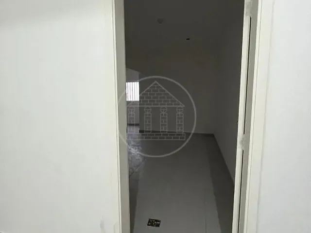 Sala com 40m², para alugar, no bairro Parque Brasil em São Paulo