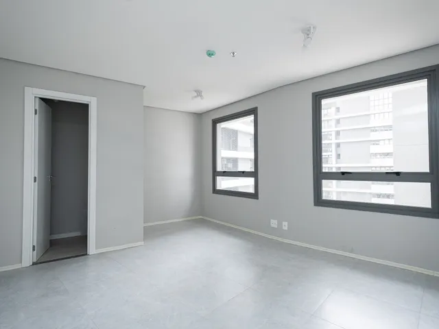 Sala para alugar, no bairro São Gonçalo em Pelotas