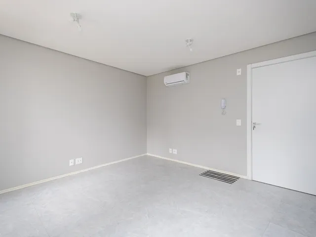 Sala para alugar, no bairro São Gonçalo em Pelotas