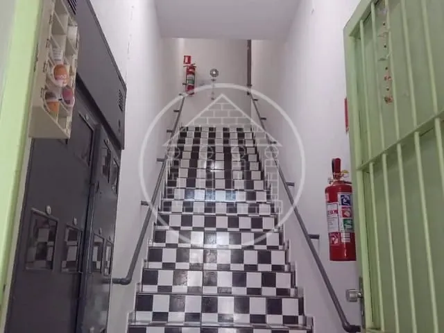Sala para alugar, no bairro Interlagos em São Paulo