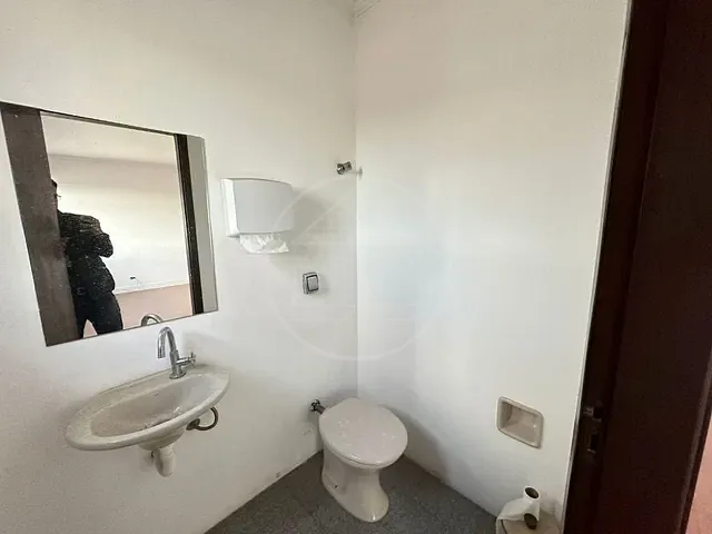 Sala com 30m², para alugar, no bairro Vila Gea em São Paulo